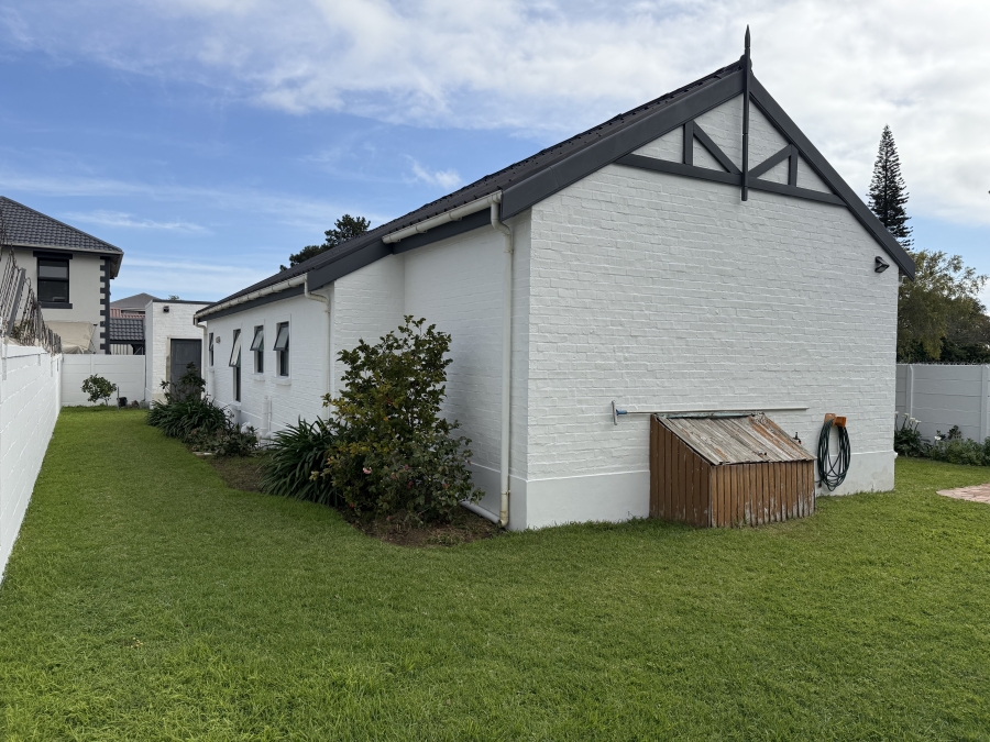 3 Bedroom Property for Sale in Van Der Stel Western Cape